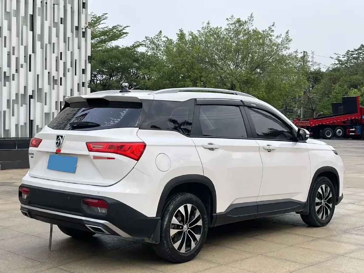 2020 BaoJun RS-3 1.5T 147HP L4 CVT,autocango,china used car exporter,china ev exporter,chinese used car exporter,chinese used ev exporter