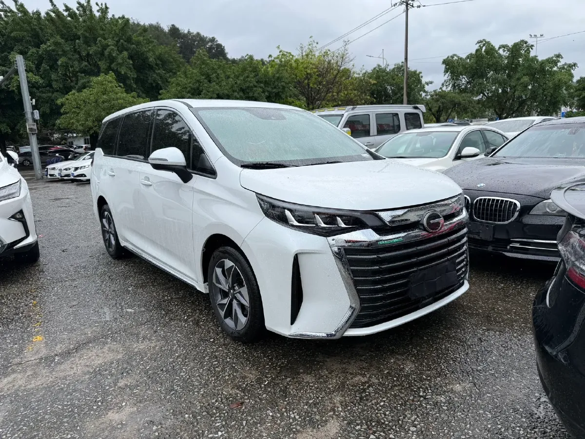 2025 GAC Trumpchi M6 1.5T 177HP L4 7DCT,autocango,china used car exporter,china ev exporter,chinese used car exporter,chinese used ev exporter