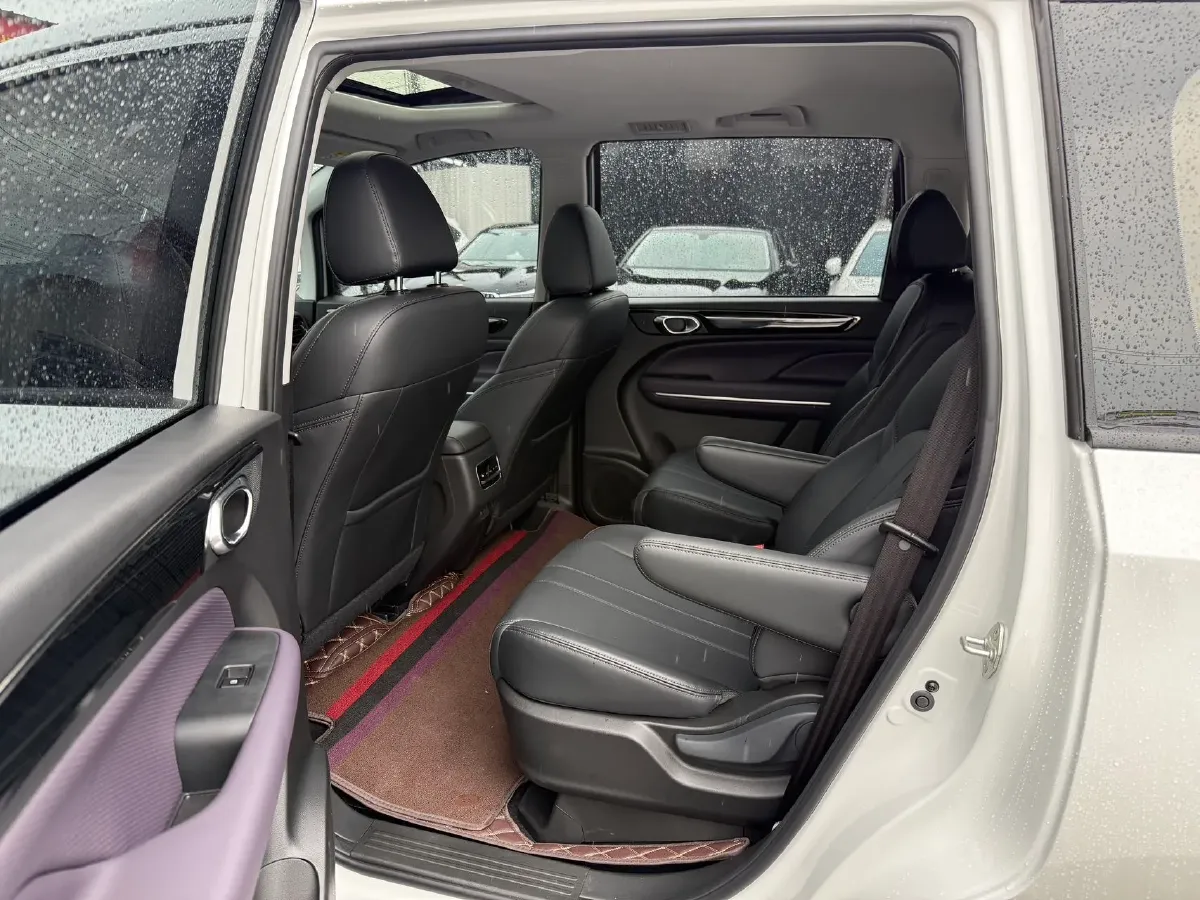 2025 GAC Trumpchi M6 1.5T 177HP L4 7DCT,autocango,china used car exporter,china ev exporter,chinese used car exporter,chinese used ev exporter