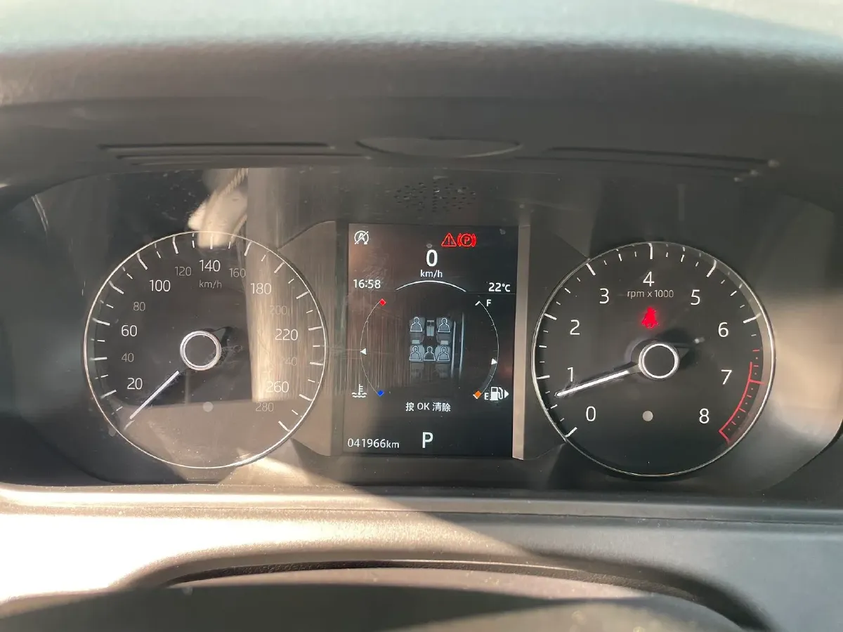 2018 Land Rover Range Rover Velar 3.0T 380HP V6 8AT,autocango,china used car exporter,china ev exporter,chinese used car exporter,chinese used ev exporter