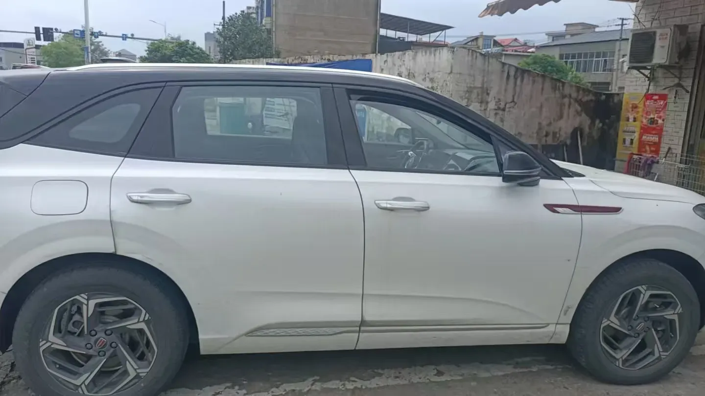 2023 HongQi HS3 1.5T 169HP L4 7DCT,autocango,china used car exporter,china ev exporter,chinese used car exporter,chinese used ev exporter