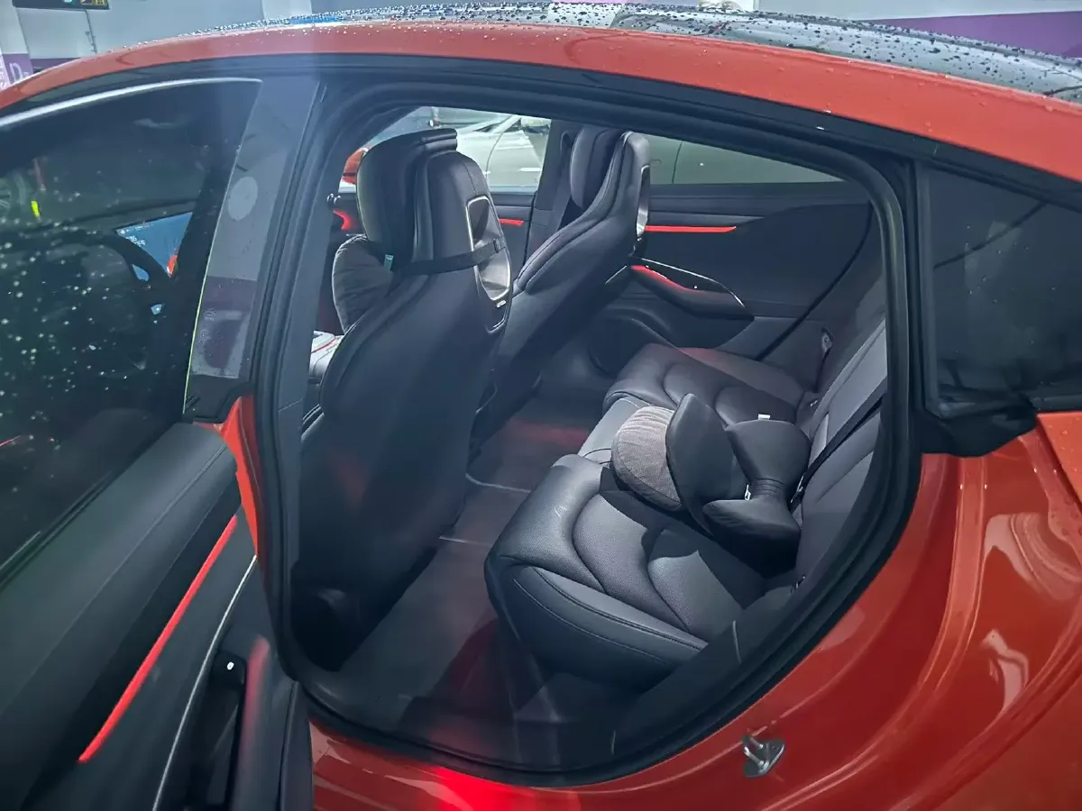 2024 MI SU7 BEV 101KWH,autocango,china used car exporter,china ev exporter,chinese used car exporter,chinese used ev exporter