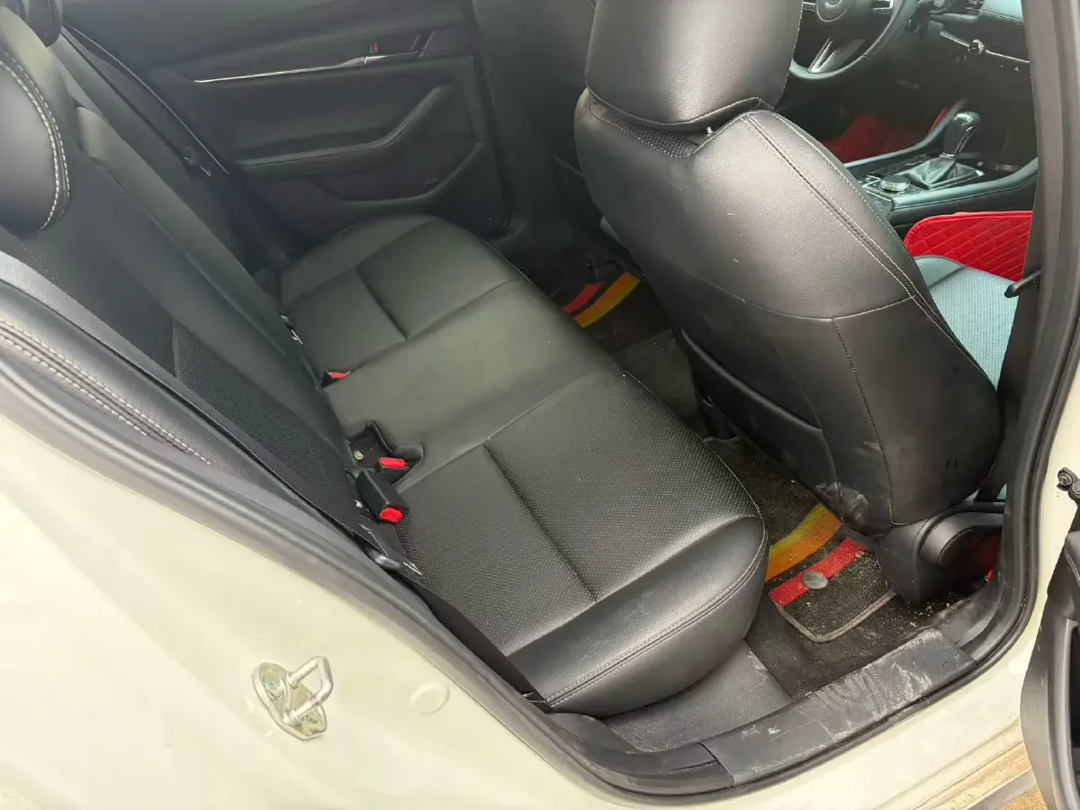 2022 Mazda 3 Axela 2.0L 158HP L4 6AT,autocango,china used car exporter,china ev exporter,chinese used car exporter,chinese used ev exporter