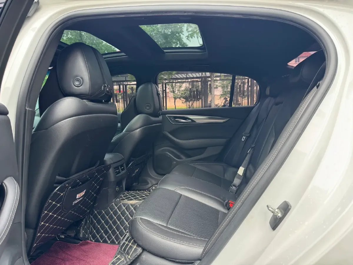 2022 Cadillac CT5 2.0T 237HP L4 10AT,autocango,china used car exporter,china ev exporter,chinese used car exporter,chinese used ev exporter