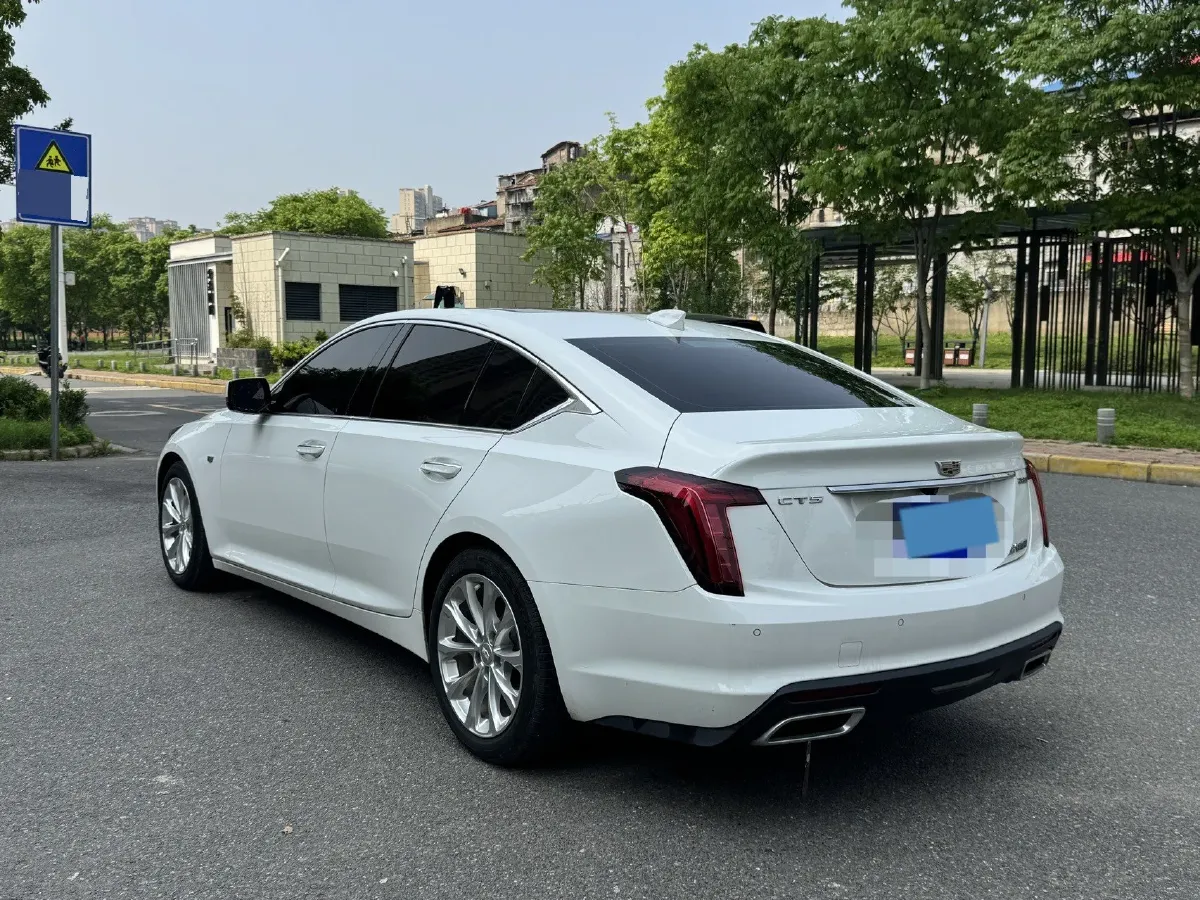 2022 Cadillac CT5 2.0T 237HP L4 10AT,autocango,china used car exporter,china ev exporter,chinese used car exporter,chinese used ev exporter