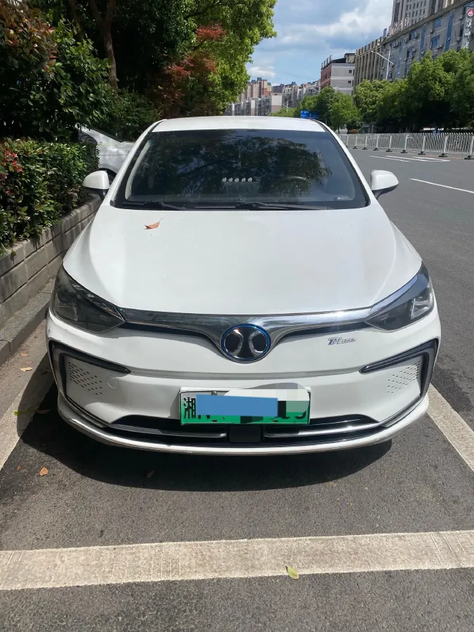 2018 BeiJing Auto EU5 BEV 53.66KWH,autocango,china used car exporter,china ev exporter,chinese used car exporter,chinese used ev exporter