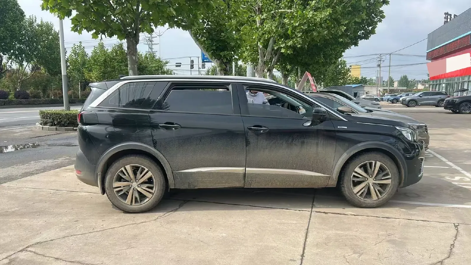 2017 Peugeot 5008 1.6T 167HP L4 6AT,autocango,china used car exporter,china ev exporter,chinese used car exporter,chinese used ev exporter