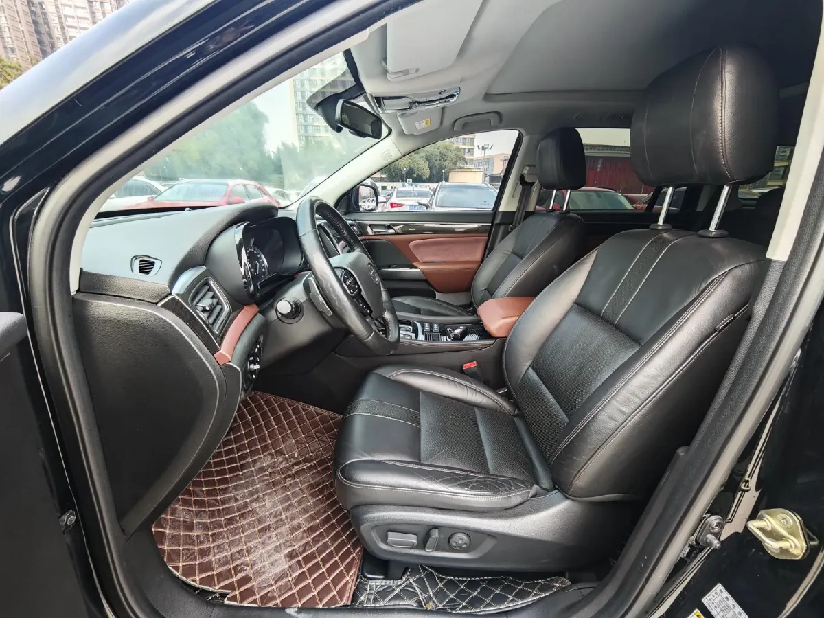 2017 GAC Trumpchi GS8 2.0T 201HP L4 6AT,autocango,china used car exporter,china ev exporter,chinese used car exporter,chinese used ev exporter