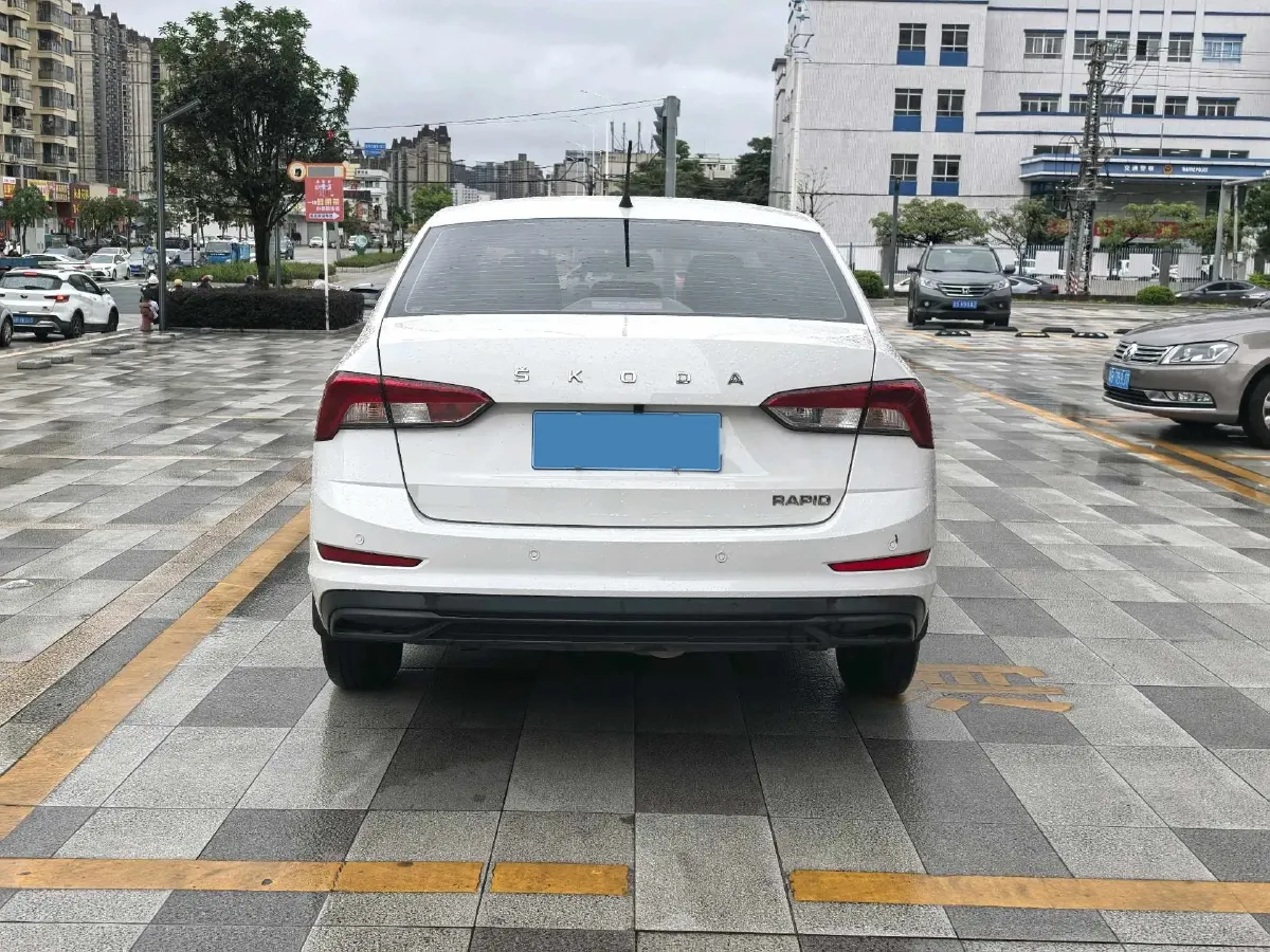 2020 DongFeng Aeolus YiXuan 1.5T 150HP L4 6DCT,autocango,china used car exporter,china ev exporter,chinese used car exporter,chinese used ev exporter