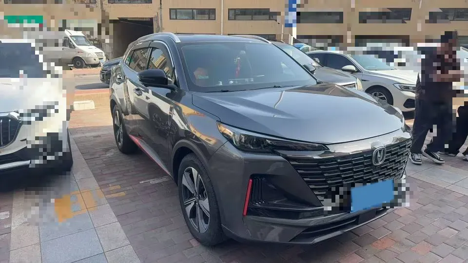 2022 ChangAn Oshan X7 Plus 1.5T 188HP L4 7DCT,autocango,china used car exporter,china ev exporter,chinese used car exporter,chinese used ev exporter