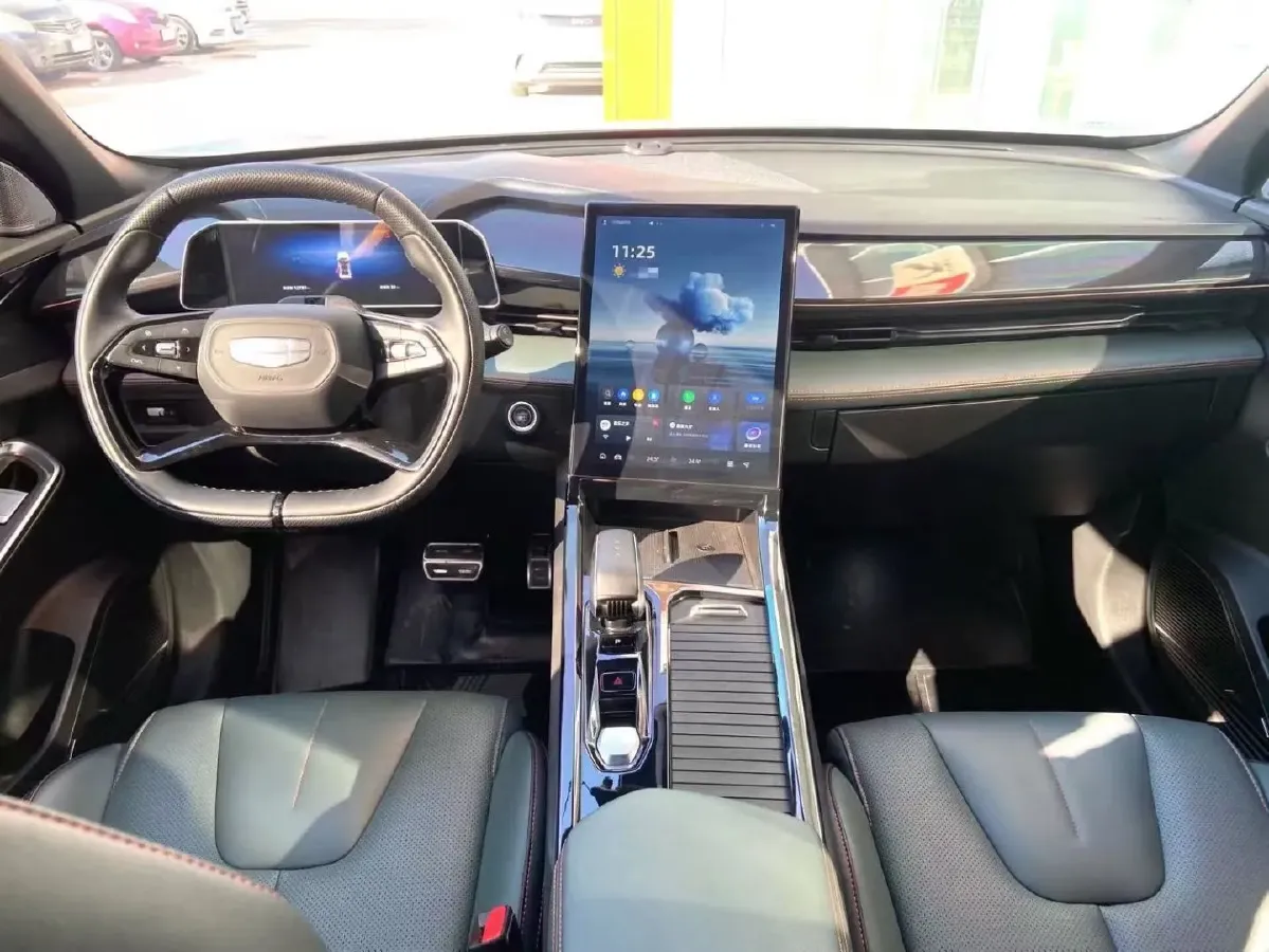 2024 Geely StarRay 1.5T 181HP L4 7DCT,autocango,china used car exporter,china ev exporter,chinese used car exporter,chinese used ev exporter