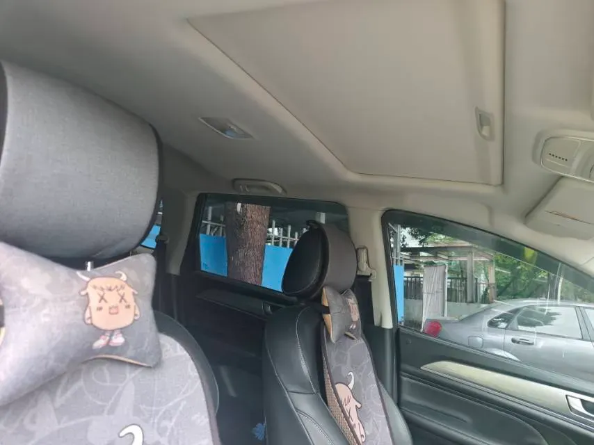 2021 Haval M6 1.5T 150HP L4 7DCT,autocango,china used car exporter,china ev exporter,chinese used car exporter,chinese used ev exporter