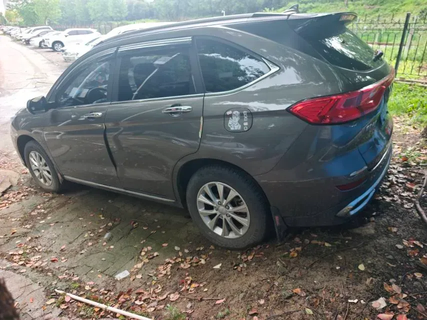 2021 Haval M6 1.5T 150HP L4 7DCT,autocango,china used car exporter,china ev exporter,chinese used car exporter,chinese used ev exporter