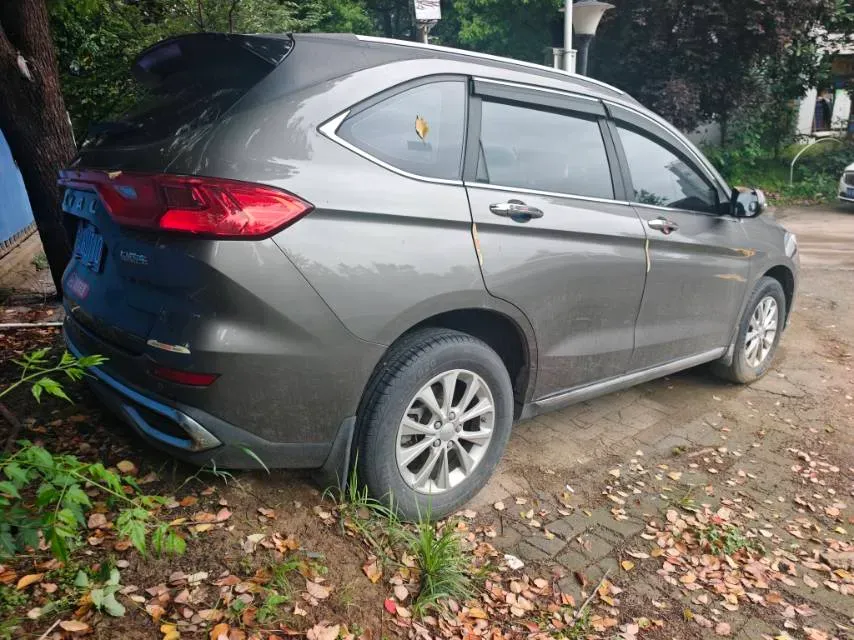 2021 Haval M6 1.5T 150HP L4 7DCT,autocango,china used car exporter,china ev exporter,chinese used car exporter,chinese used ev exporter