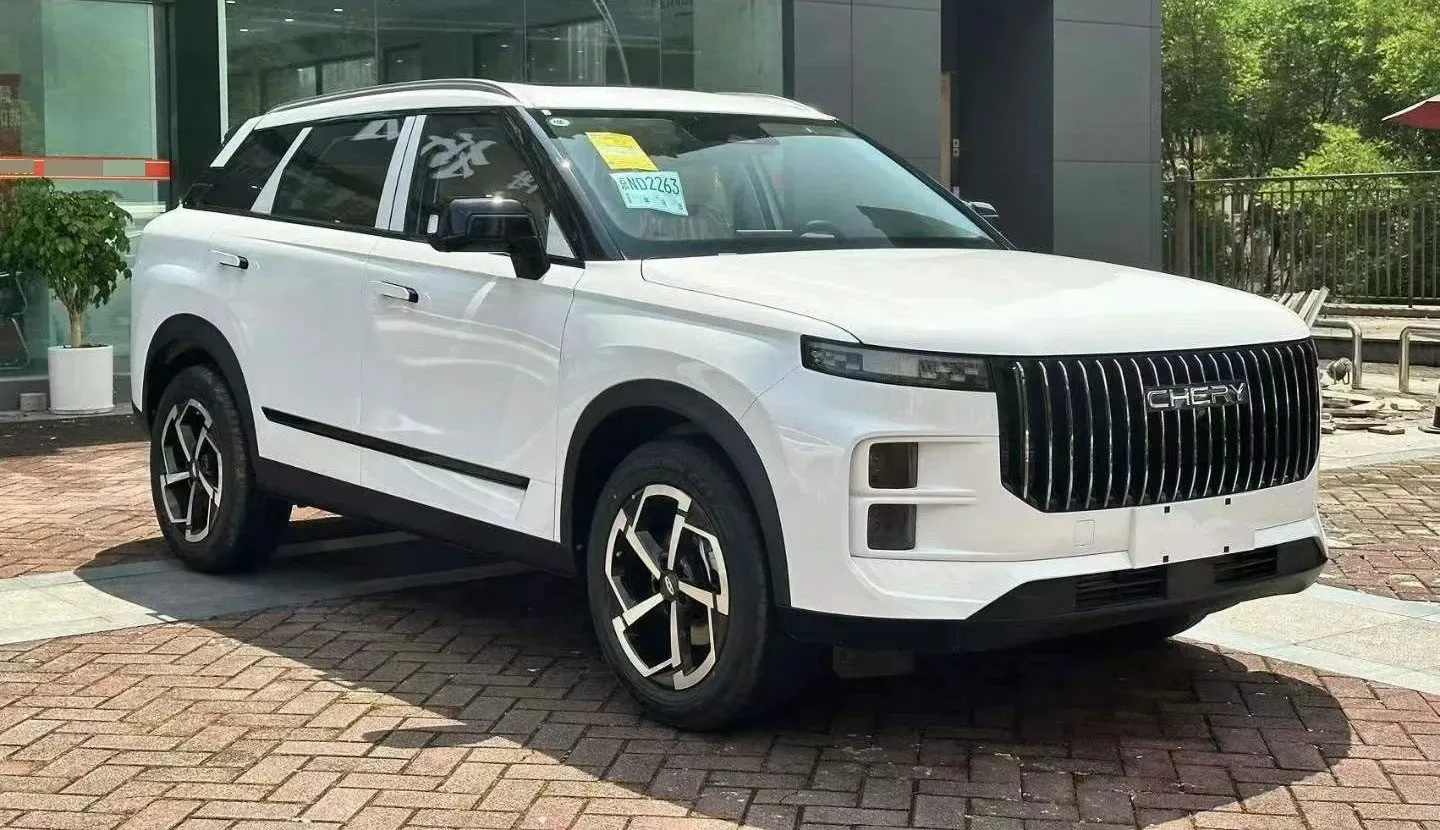 2023 Chery Exploration 06 1.6T 197HP L4 7DCT,autocango,china used car exporter,china ev exporter,chinese used car exporter,chinese used ev exporter