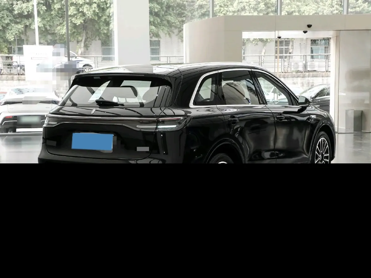 2025 Dongfeng Z9 2.0T 258HP L4 8AT,autocango,china used car exporter,china ev exporter,chinese used car exporter,chinese used ev exporter