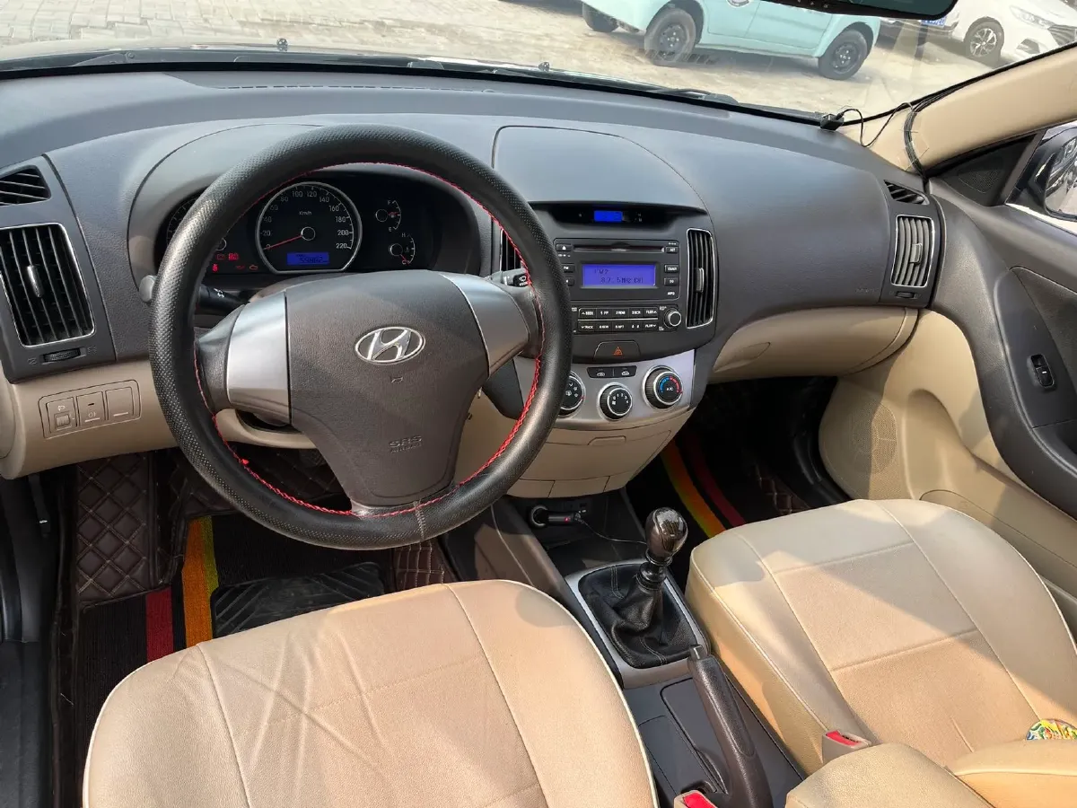 2015 Hyundai Celesta 1.6L 123HP L4 5MT,autocango,china used car exporter,china ev exporter,chinese used car exporter,chinese used ev exporter