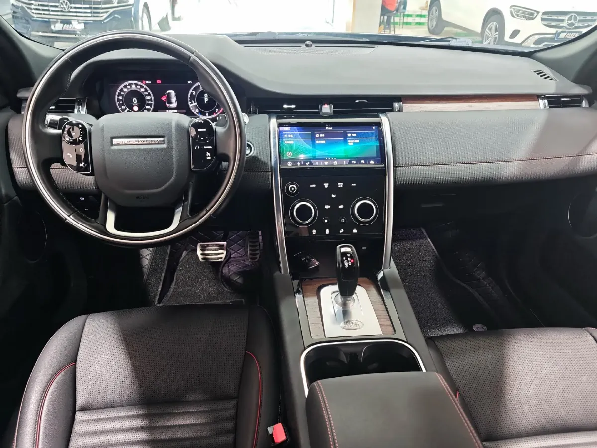 2020 Land Rover Discovery Sport 2.0T 249HP L4 9AT,autocango,china used car exporter,china ev exporter,chinese used car exporter,chinese used ev exporter