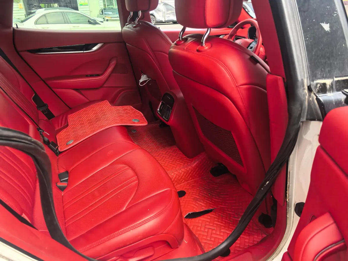 2018 Maserati Levante 3.0T 350HP V6 8AT,autocango,china used car exporter,china ev exporter,chinese used car exporter,chinese used ev exporter