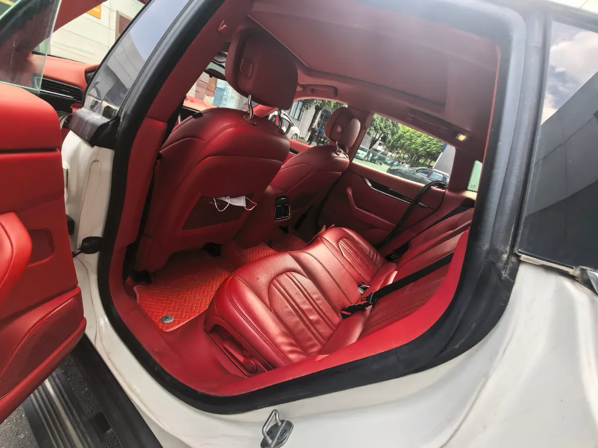 2018 Maserati Levante 3.0T 350HP V6 8AT,autocango,china used car exporter,china ev exporter,chinese used car exporter,chinese used ev exporter