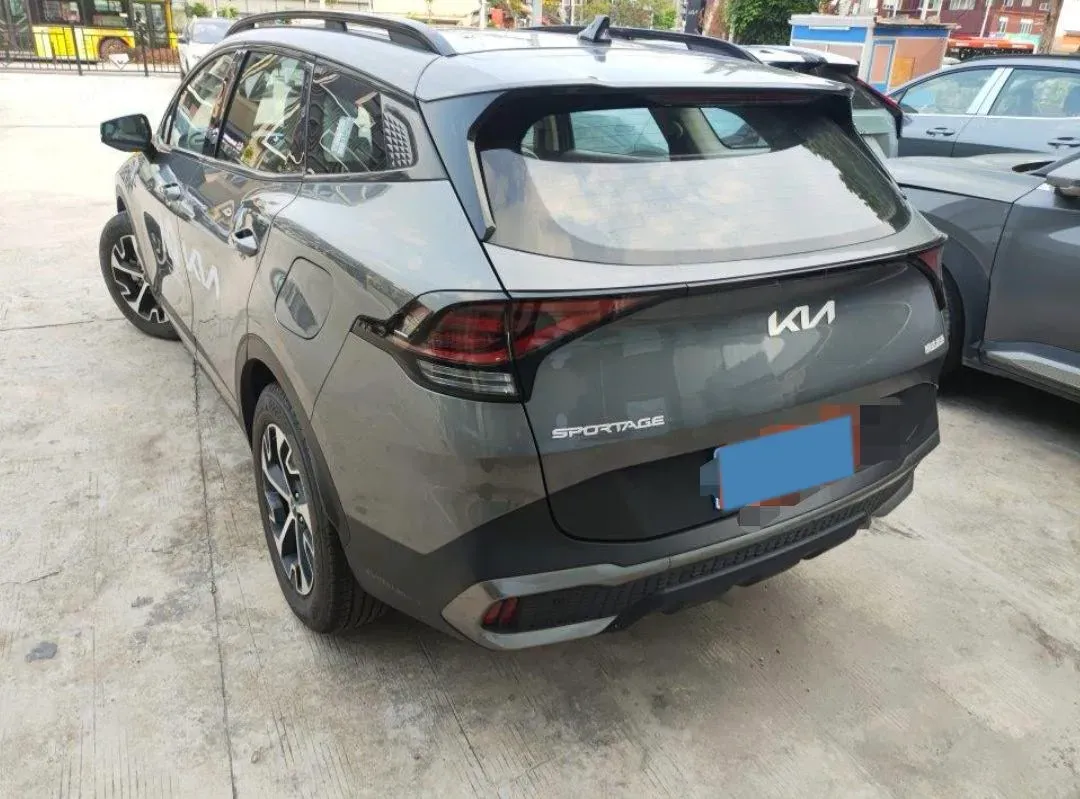 2023 Kia Sportage 1.5T 200HP L4 8AT,autocango,china used car exporter,china ev exporter,chinese used car exporter,chinese used ev exporter