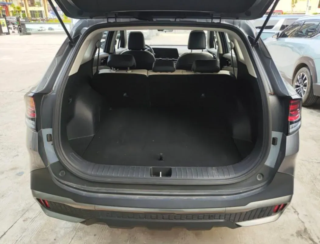 2023 Kia Sportage 1.5T 200HP L4 8AT,autocango,china used car exporter,china ev exporter,chinese used car exporter,chinese used ev exporter