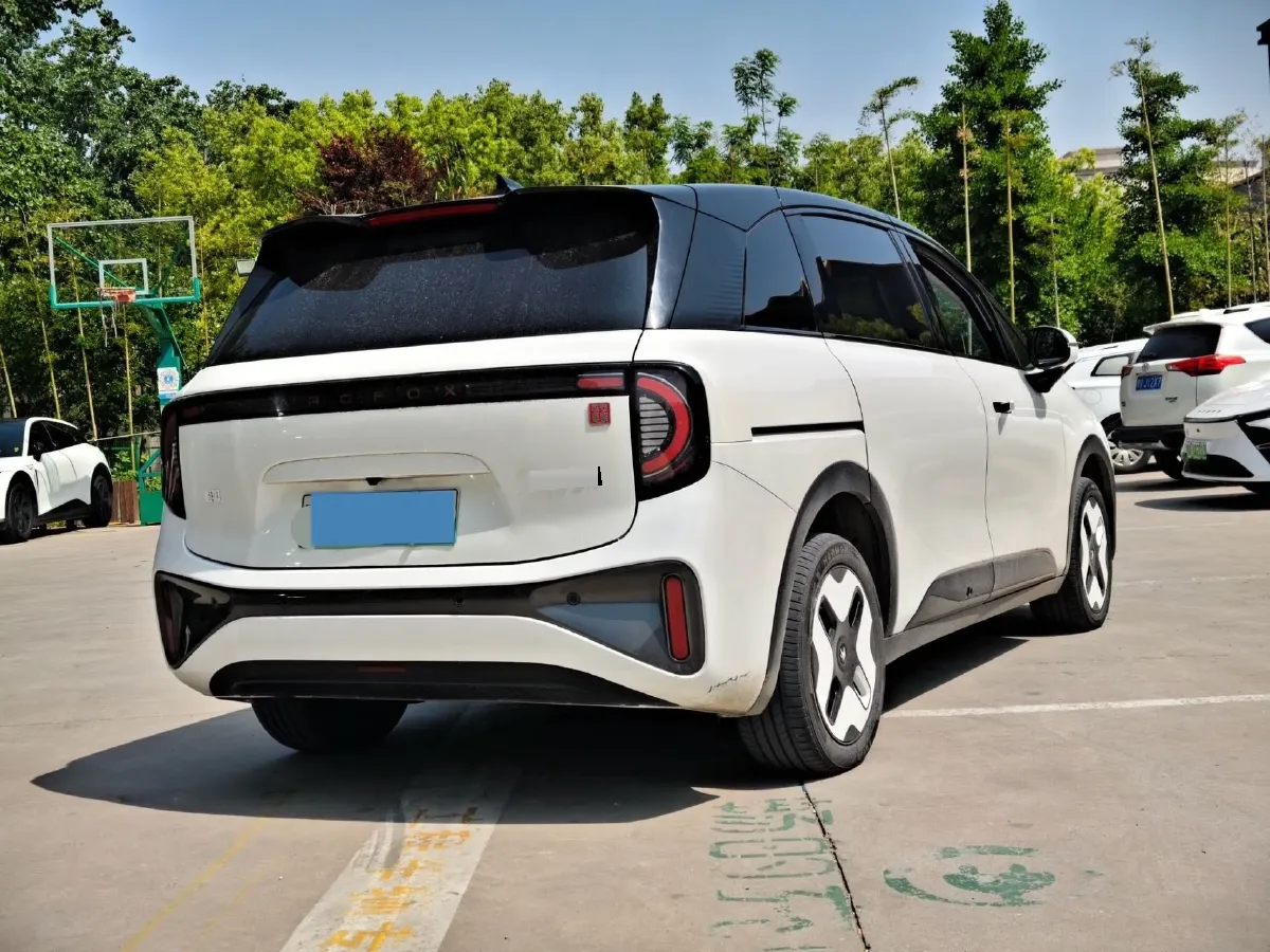 2023 JAC T8 2.0T 170HP L4 8AT,autocango,china used car exporter,china ev exporter,chinese used car exporter,chinese used ev exporter