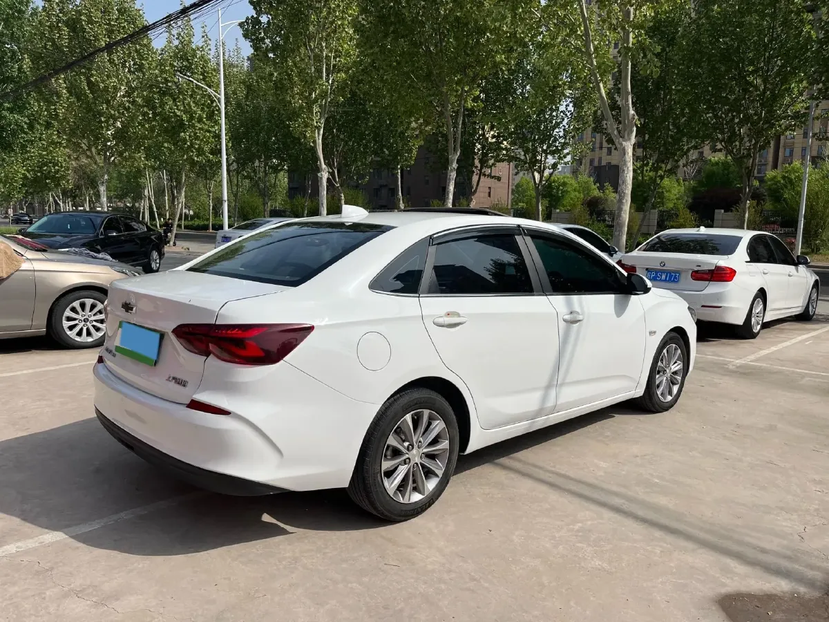 2021 Chevrolet Monza 1.5L 113HP L4 6AT,autocango,china used car exporter,china ev exporter,chinese used car exporter,chinese used ev exporter