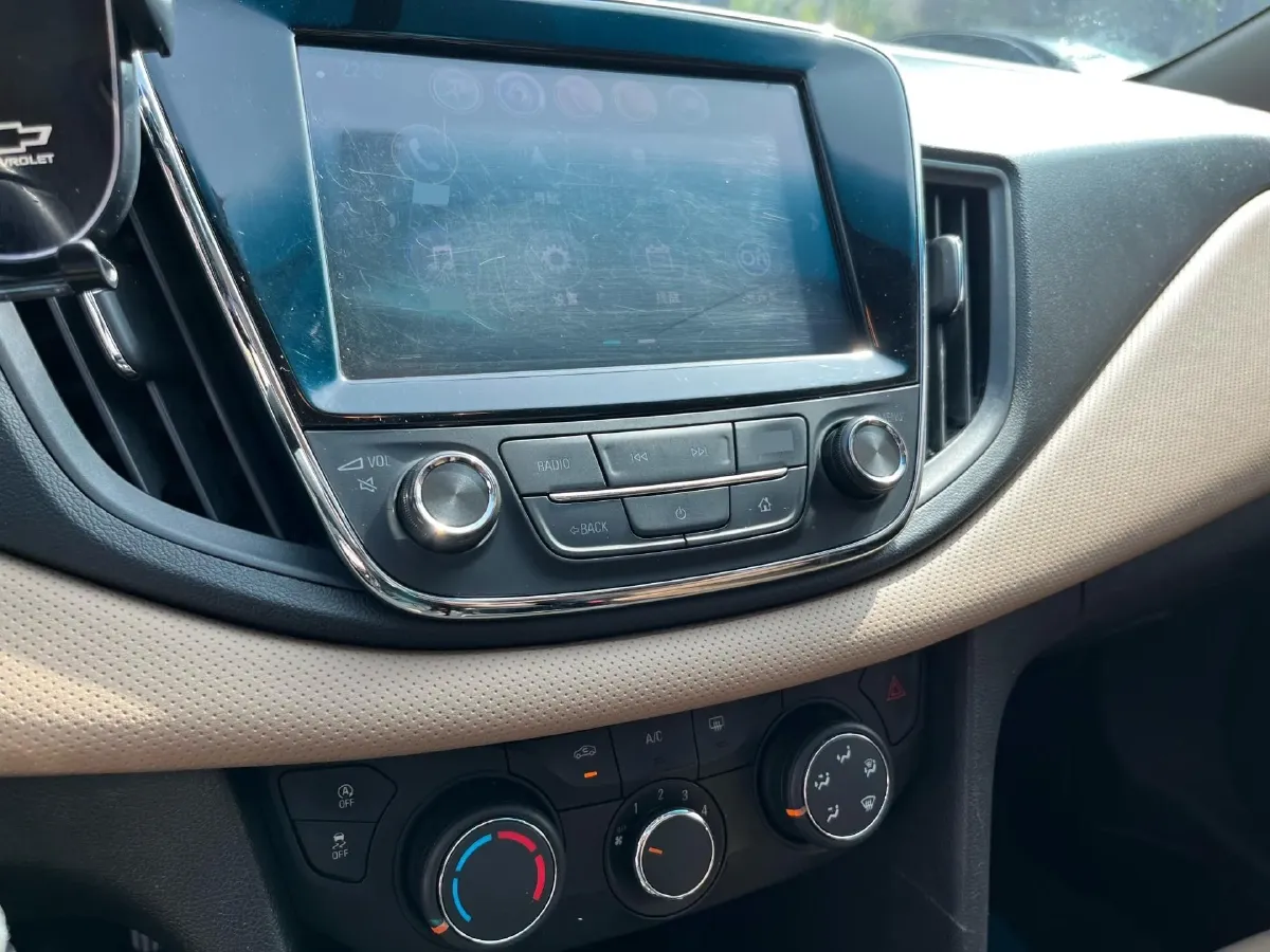 2021 Chevrolet Monza 1.5L 113HP L4 6AT,autocango,china used car exporter,china ev exporter,chinese used car exporter,chinese used ev exporter