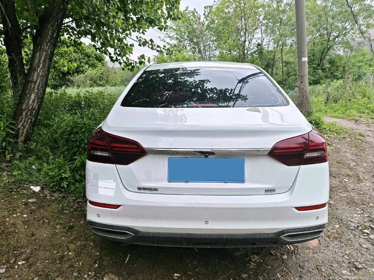 2021 Geely Emgrand 1.5L 109HP L4 CVT,autocango,china used car exporter,china ev exporter,chinese used car exporter,chinese used ev exporter