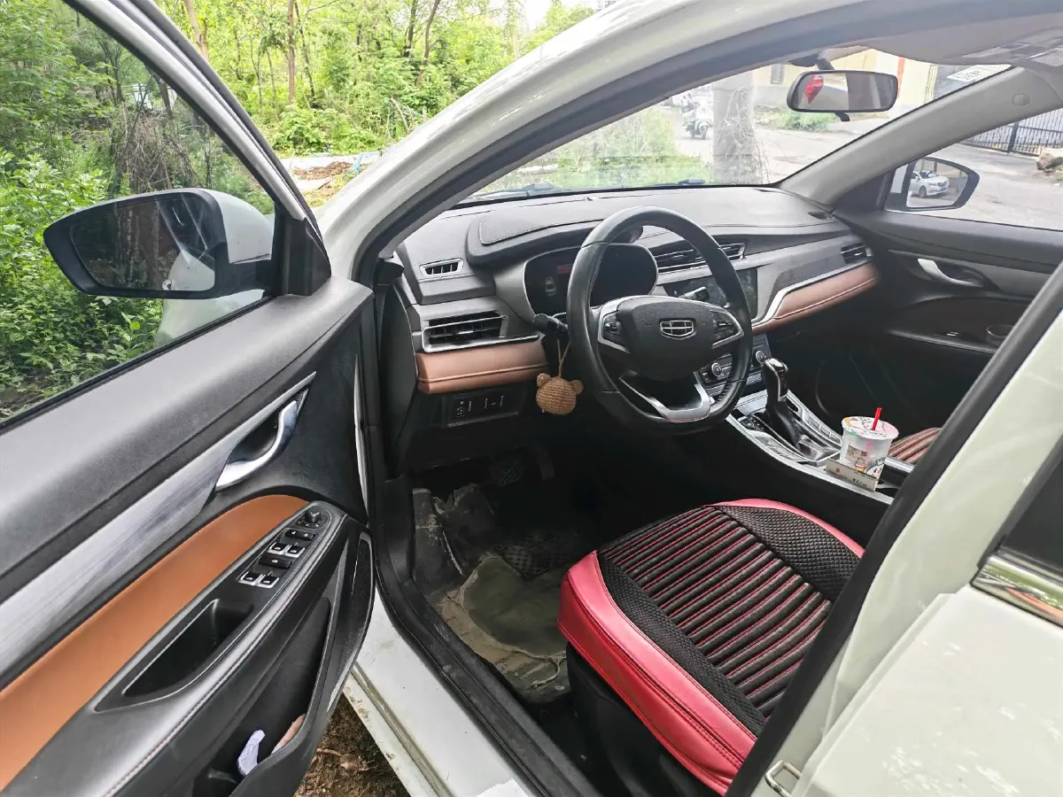 2021 Geely Emgrand 1.5L 109HP L4 CVT,autocango,china used car exporter,china ev exporter,chinese used car exporter,chinese used ev exporter