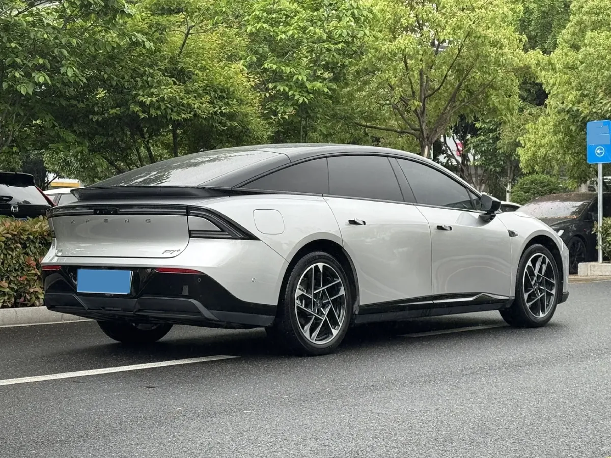 2024 Xpeng P7+ BEV 60.7KWH,autocango,china used car exporter,china ev exporter,chinese used car exporter,chinese used ev exporter