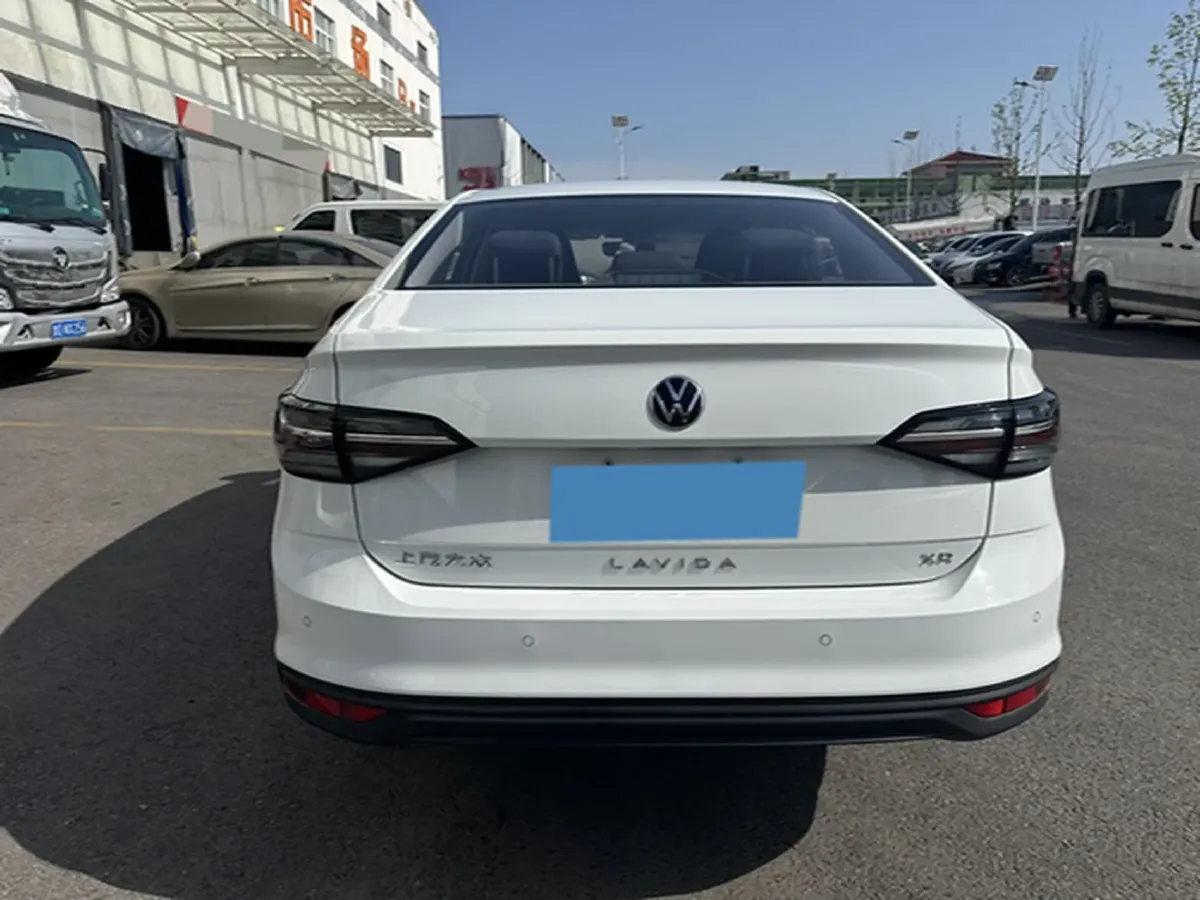 2025 Ruichi Auto EC75 BEV 41.85KWH,autocango,china used car exporter,china ev exporter,chinese used car exporter,chinese used ev exporter