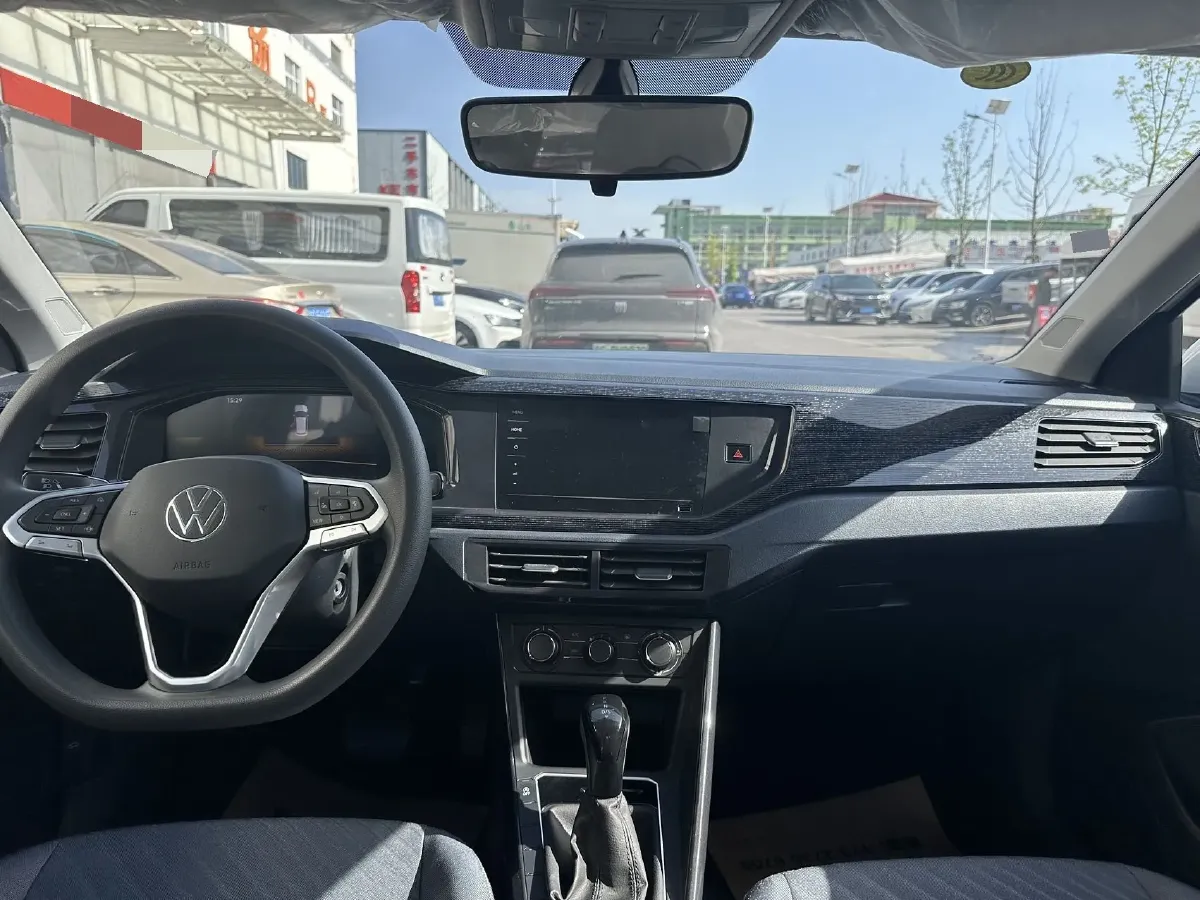 2025 Ruichi Auto EC75 BEV 41.85KWH,autocango,china used car exporter,china ev exporter,chinese used car exporter,chinese used ev exporter