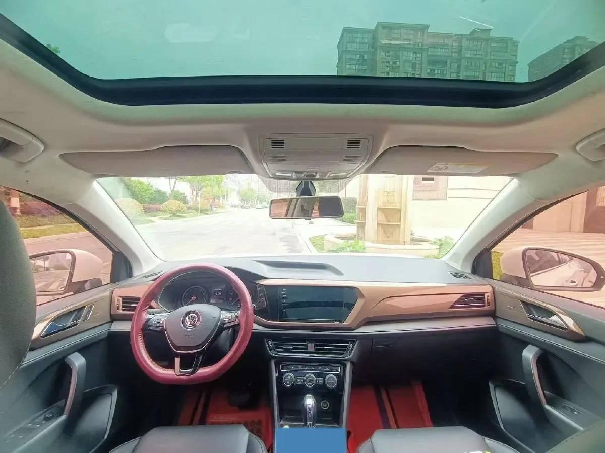 2020 Volkswagen Tharu 1.4T 150HP L4 7DCT,autocango,china used car exporter,china ev exporter,chinese used car exporter,chinese used ev exporter