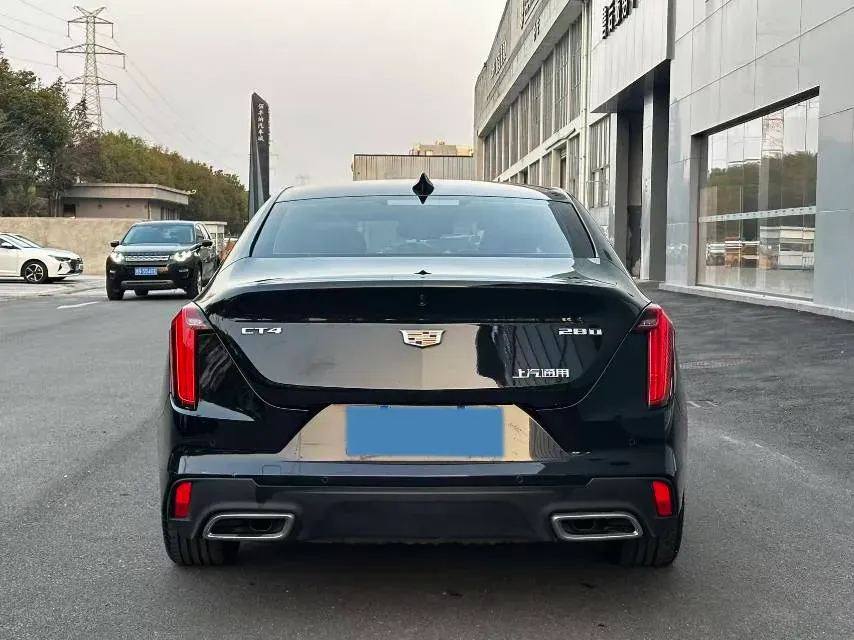 2022 Cadillac CT4 2.0T 237HP L4 8AT,autocango,china used car exporter,china ev exporter,chinese used car exporter,chinese used ev exporter
