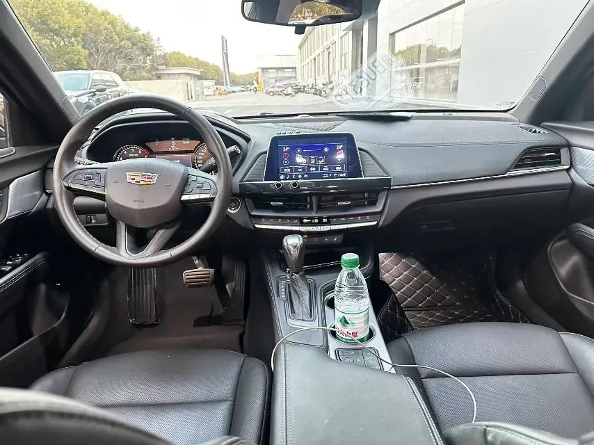 2022 Cadillac CT4 2.0T 237HP L4 8AT,autocango,china used car exporter,china ev exporter,chinese used car exporter,chinese used ev exporter