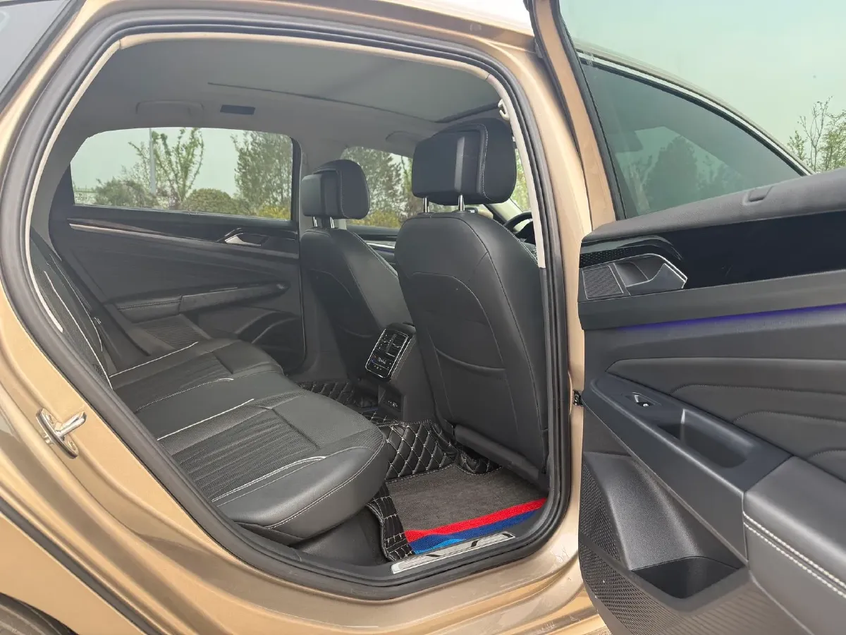 2022 Tesla Model 3 BEV 60KWH,autocango,china used car exporter,china ev exporter,chinese used car exporter,chinese used ev exporter