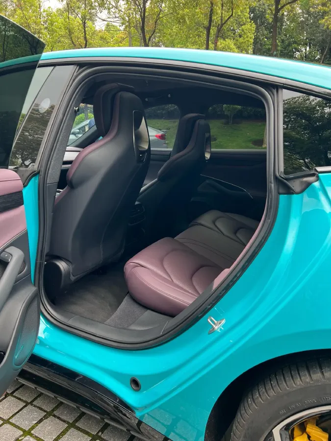 2024 MI SU7 BEV 94.3KWH,autocango,china used car exporter,china ev exporter,chinese used car exporter,chinese used ev exporter