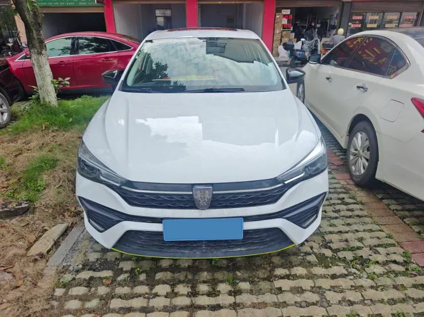 2021 Roewe i5 1.5L 120HP L4 CVT,autocango,china used car exporter,china ev exporter,chinese used car exporter,chinese used ev exporter