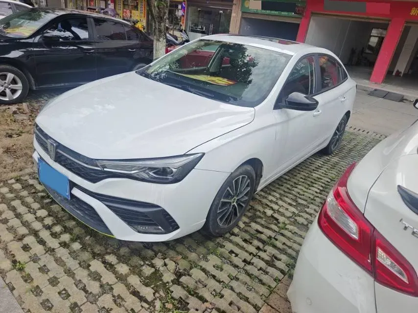2021 Roewe i5 1.5L 120HP L4 CVT,autocango,china used car exporter,china ev exporter,chinese used car exporter,chinese used ev exporter