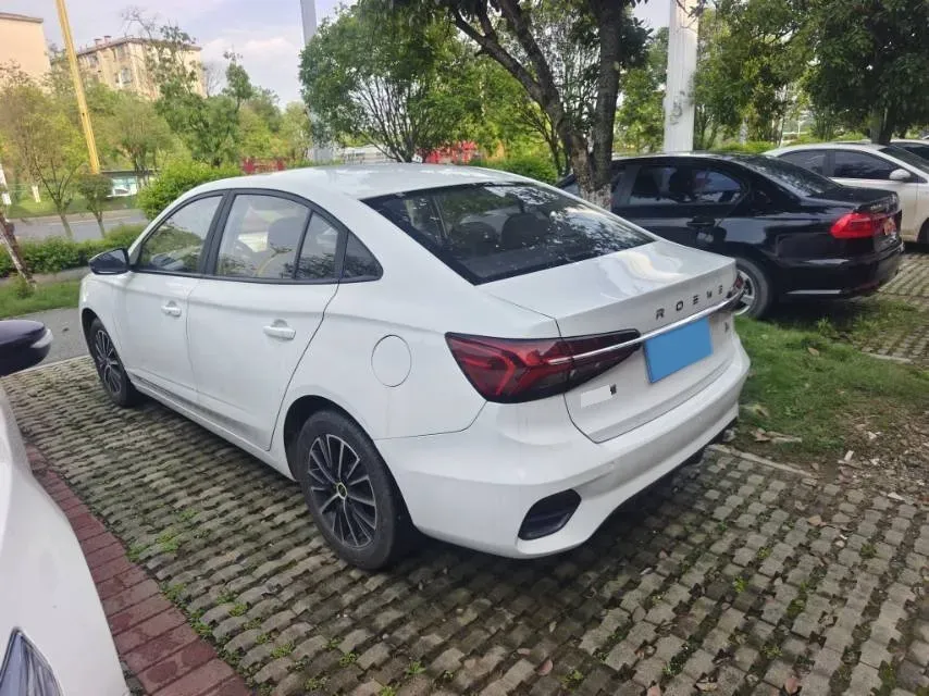 2021 Roewe i5 1.5L 120HP L4 CVT,autocango,china used car exporter,china ev exporter,chinese used car exporter,chinese used ev exporter