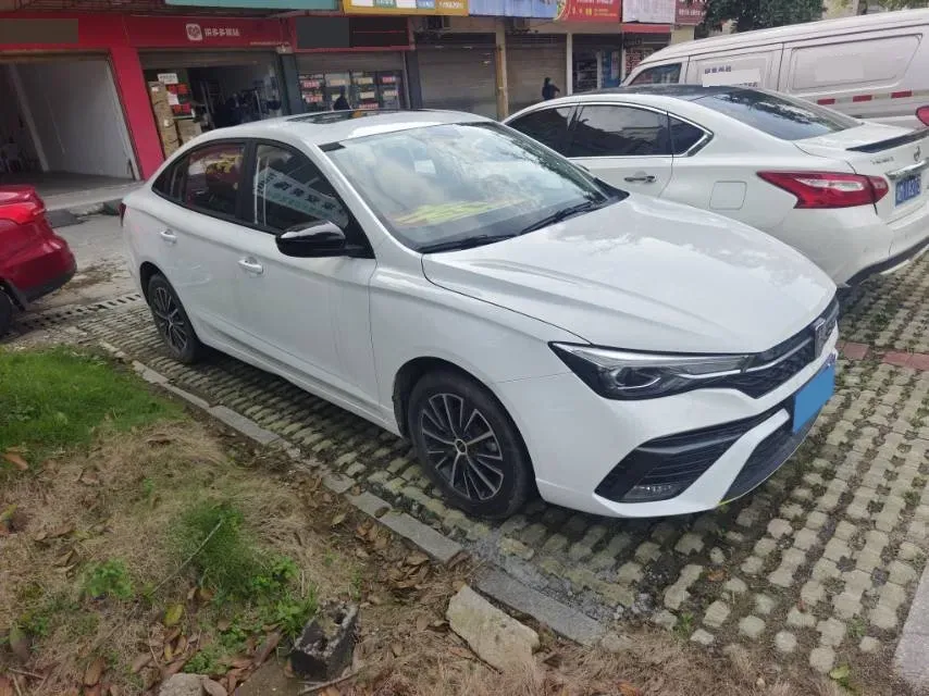 2021 Roewe i5 1.5L 120HP L4 CVT,autocango,china used car exporter,china ev exporter,chinese used car exporter,chinese used ev exporter
