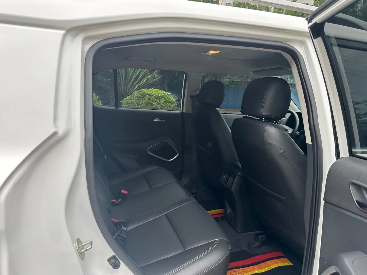 2019 Hyundai ix35 2.0L 160HP L4 6AT,autocango,china used car exporter,china ev exporter,chinese used car exporter,chinese used ev exporter