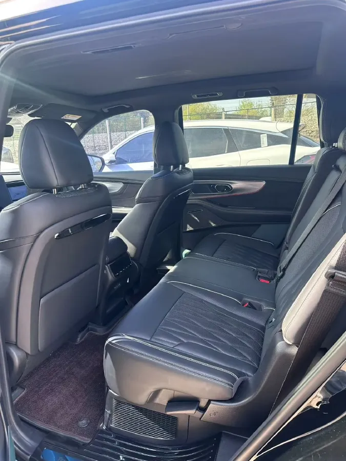 2022 GAC Trumpchi GS8 2.0T 190HP L4 E-CVT Hybrid,autocango,china used car exporter,china ev exporter,chinese used car exporter,chinese used ev exporter