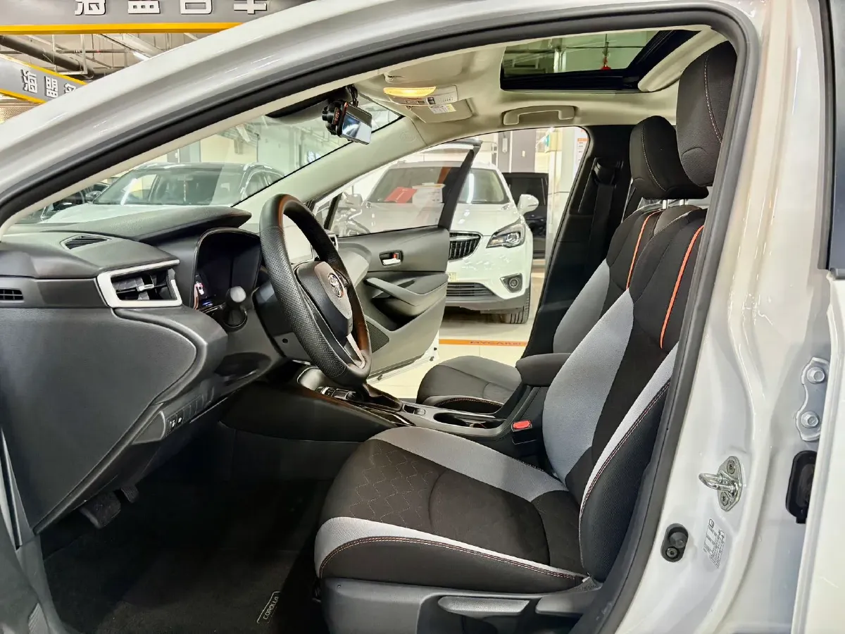 2021 Toyota Corolla 1.2T 116HP L4 CVT,autocango,china used car exporter,china ev exporter,chinese used car exporter,chinese used ev exporter