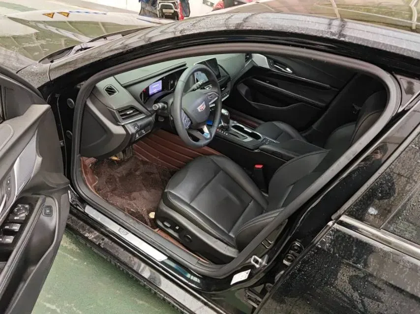 2021 Cadillac CT4 2.0T 237HP L4 8AT,autocango,china used car exporter,china ev exporter,chinese used car exporter,chinese used ev exporter
