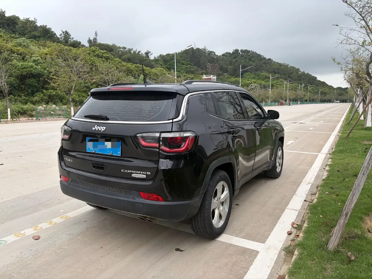 2019 Jeep Compass 1.3T 173HP L4 7DCT,autocango,china used car exporter,china ev exporter,chinese used car exporter,chinese used ev exporter