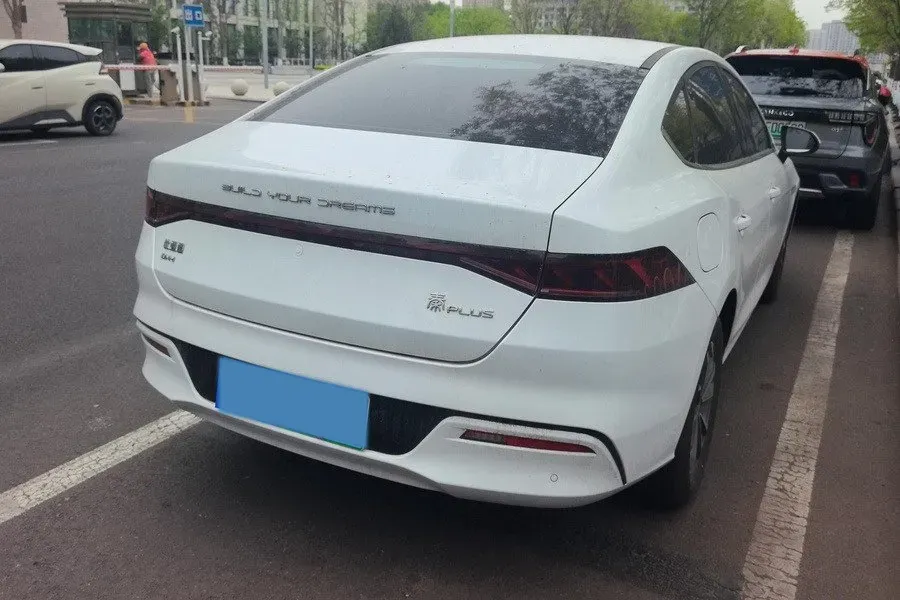 2024 BYD Qin Plus 1.5L 110HP L4 E-CVT PHEV 8.32KWH,autocango,china used car exporter,china ev exporter,chinese used car exporter,chinese used ev exporter