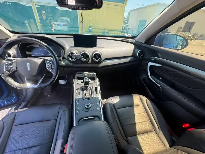 2017 WEY VV7 2.0T 234HP L4 7DCT,autocango,china used car exporter,china ev exporter,chinese used car exporter,chinese used ev exporter